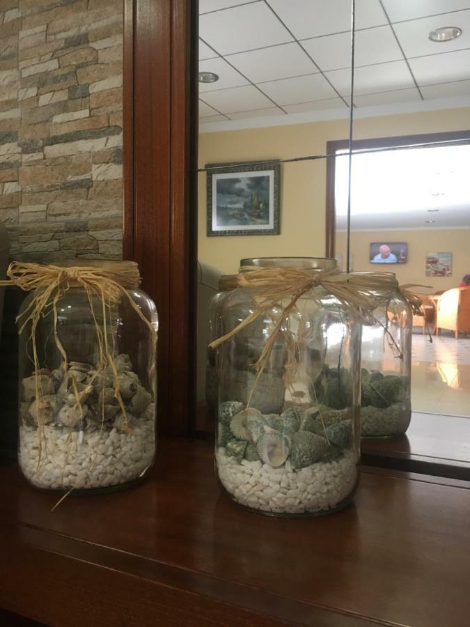 Hotel Rias Baixas 산신소 외부 사진